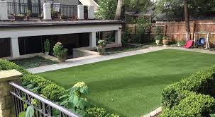 Plant It Tampa Bay specializes in the installation of artificial turf lawns in the Tampa Bay area and offers the following services: synthetic turf installation, landscaping turf, pet turf installation.